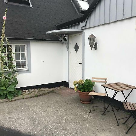 Bed & Breakfast Hoellviken Eksteriør billede